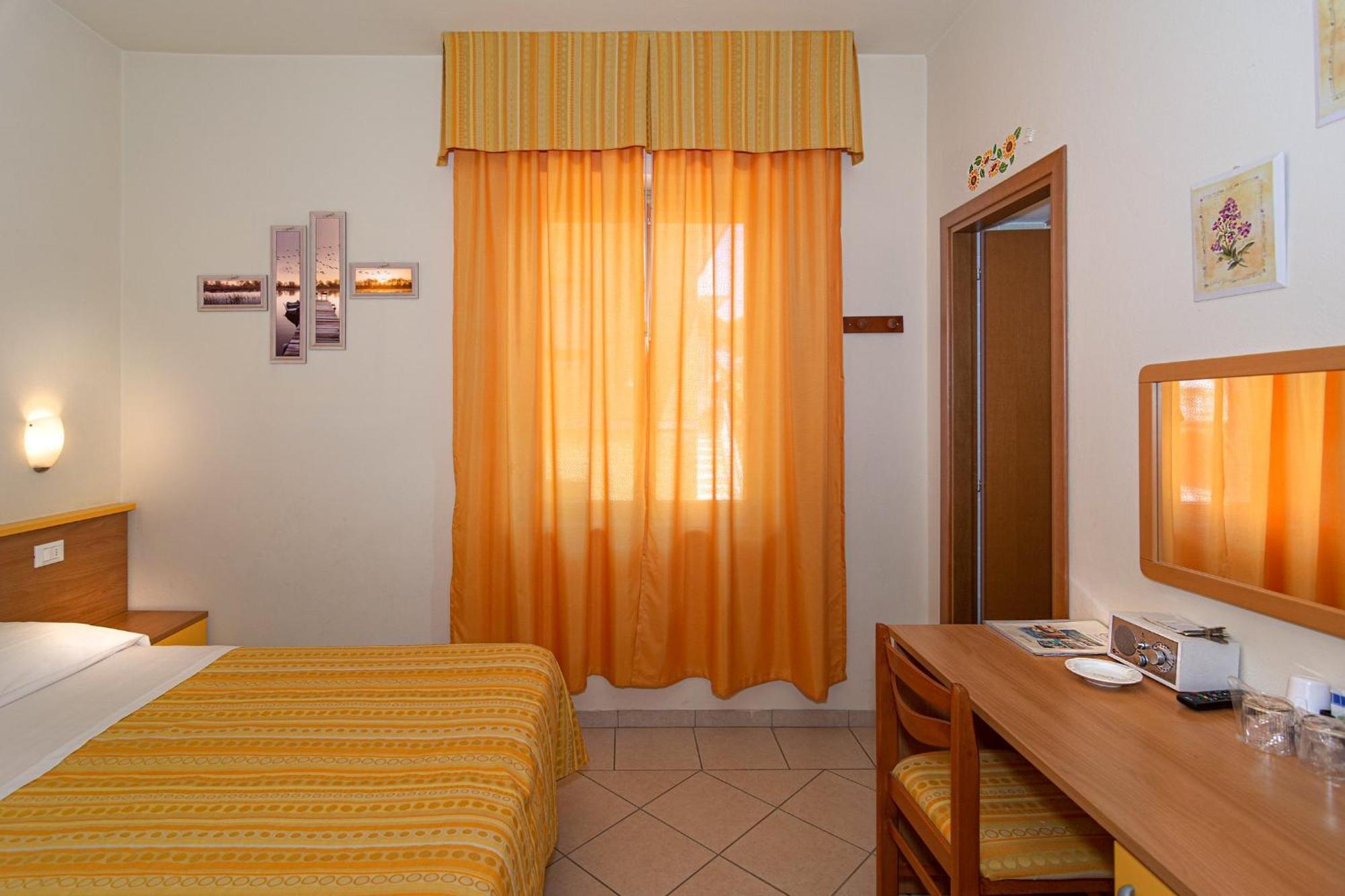 Hotel Mariani Lido di Camaiore Eksteriør billede